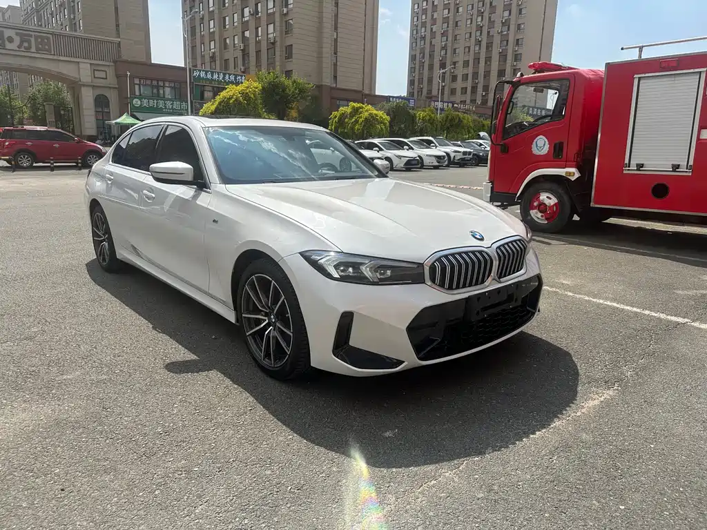 BMW 3 Series 2023