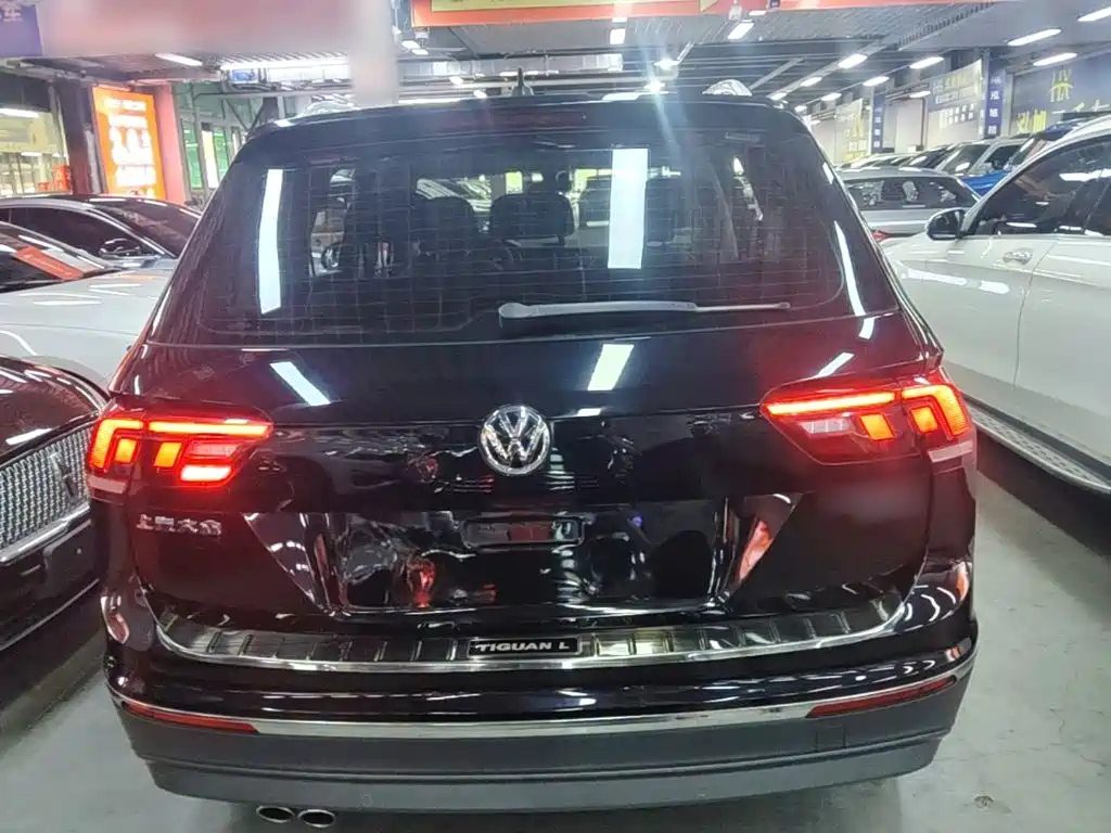 Volkswagen Tiguan L 2019 — фото 6