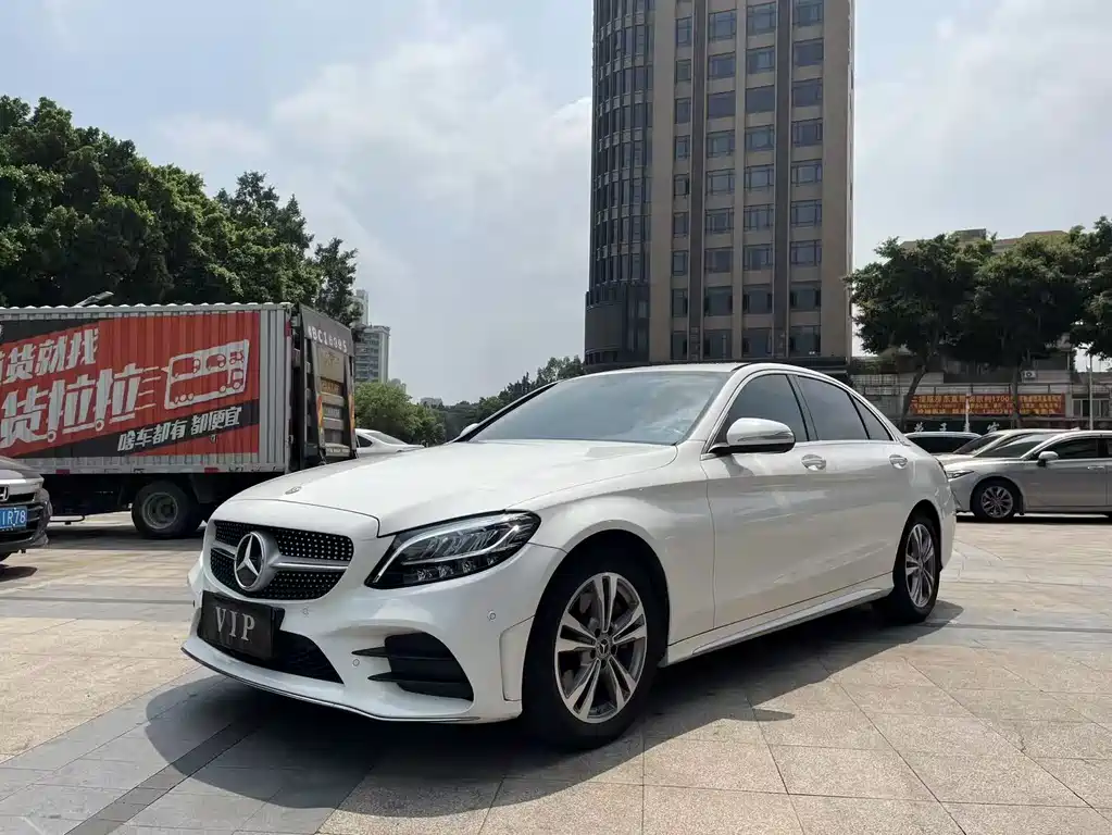 Mercedes-Benz C-Class 2020 — фото 1