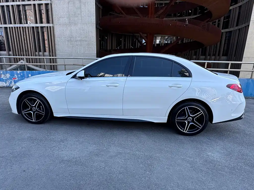 Mercedes-Benz C-Class 2022 — фото 26