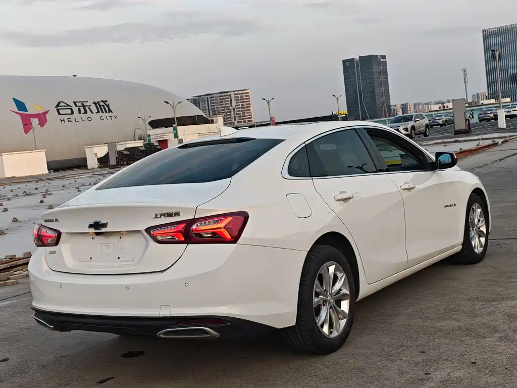 Chevrolet Malibu XL 2022 — фото 5