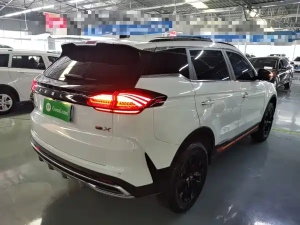Geely Boyue 2022