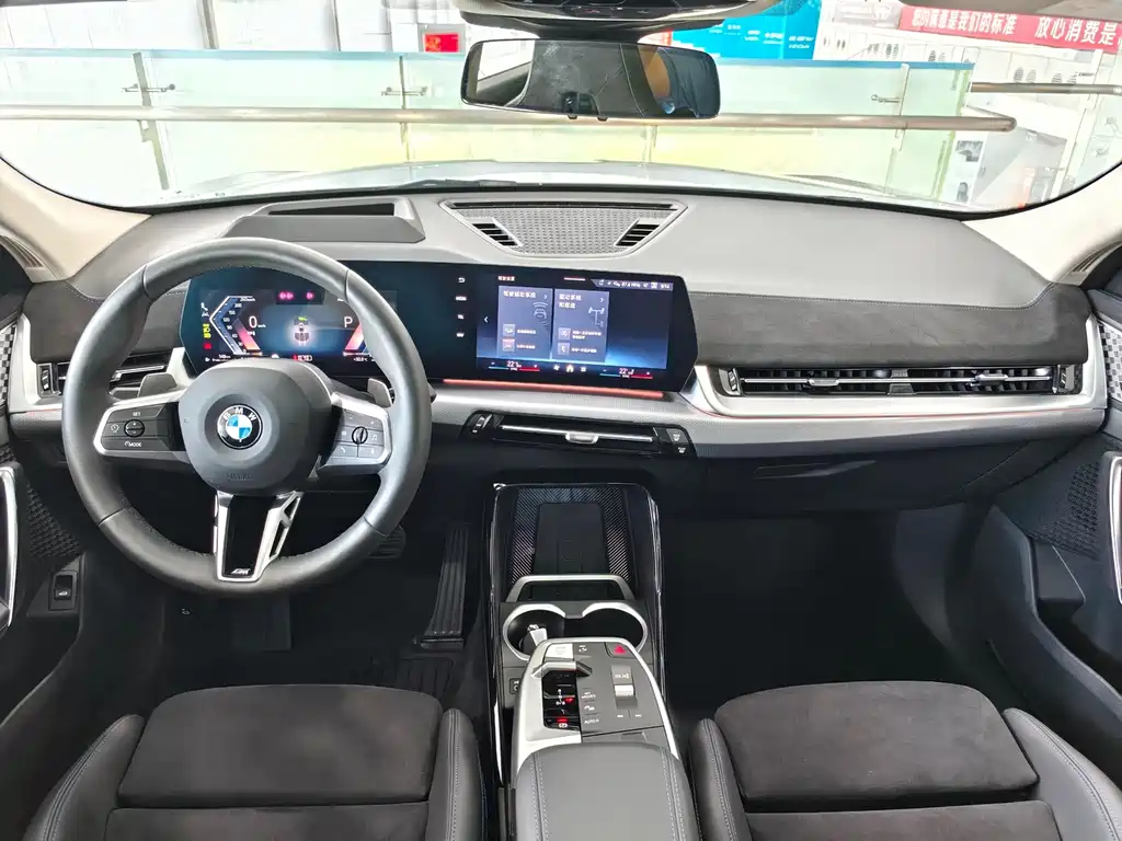 BMW X2 2024 — фото 16