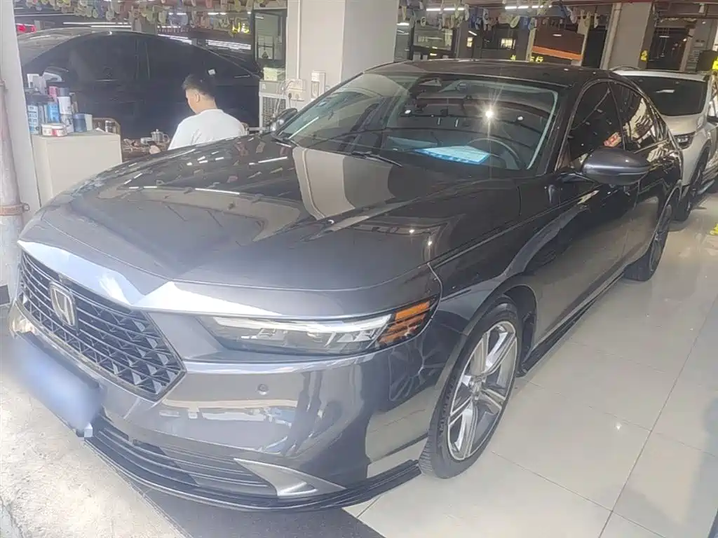 Honda Accord 2024 — фото 1