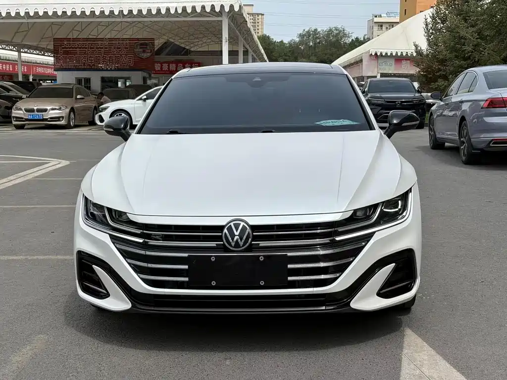 Volkswagen CC 2023 — фото 2
