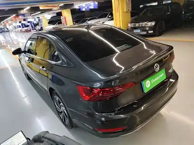 Volkswagen Sagitar 2022