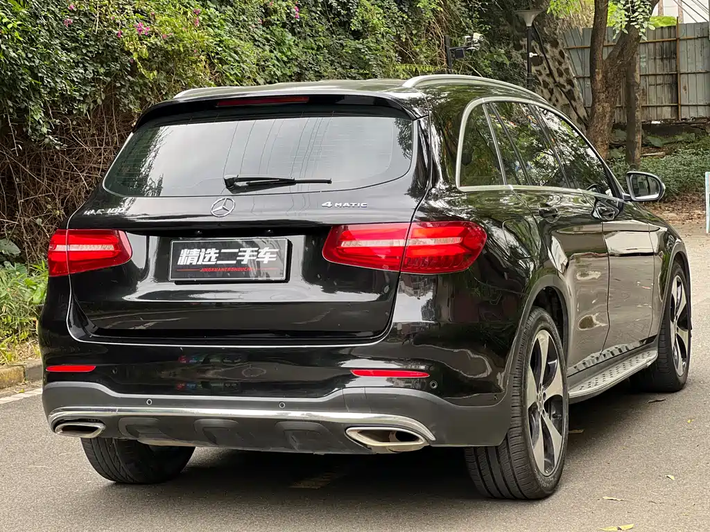 Mercedes-Benz GLC 2018 — фото 11