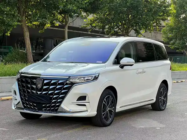 Roewe iMAX8 New Energy 2025