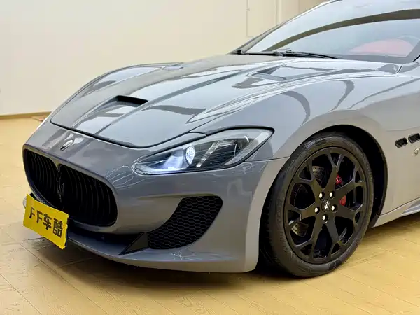 Maserati Granturismo 2016