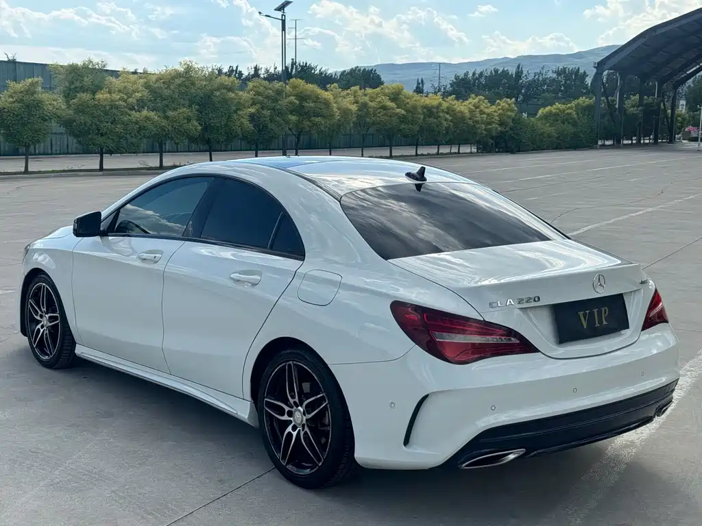 Mercedes-Benz CLA 2017 — фото 21