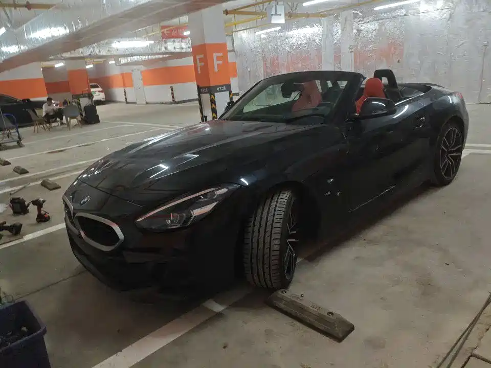 BMW Z4 2024 — фото 1