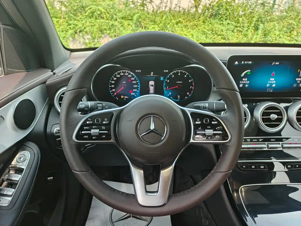 Mercedes-Benz GLC 2022 — фото 11