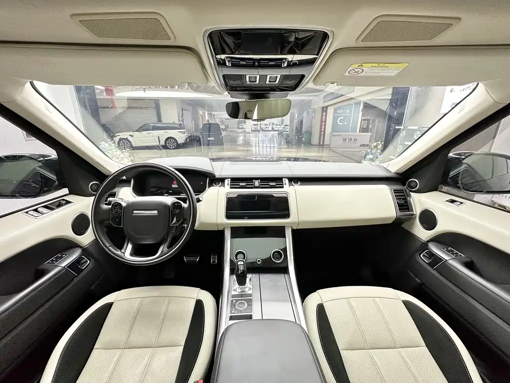 Land Rover Range Rover Sport 2023 — фото 12
