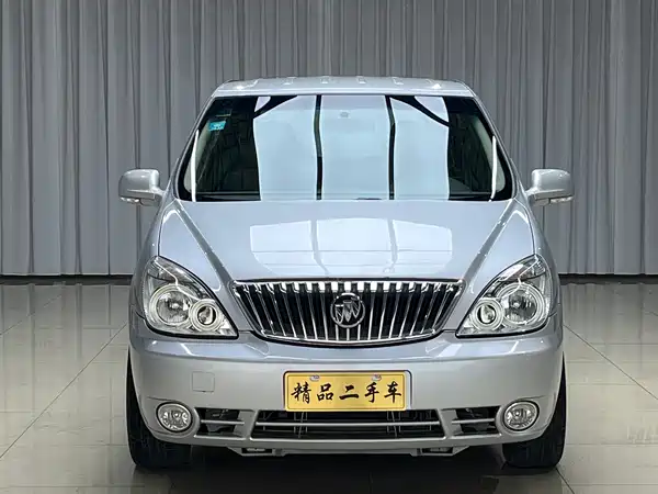 Buick GL8 2012