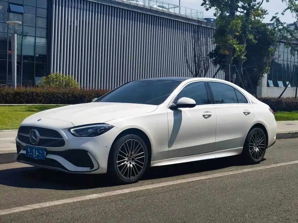 Mercedes-Benz C-Class 2023