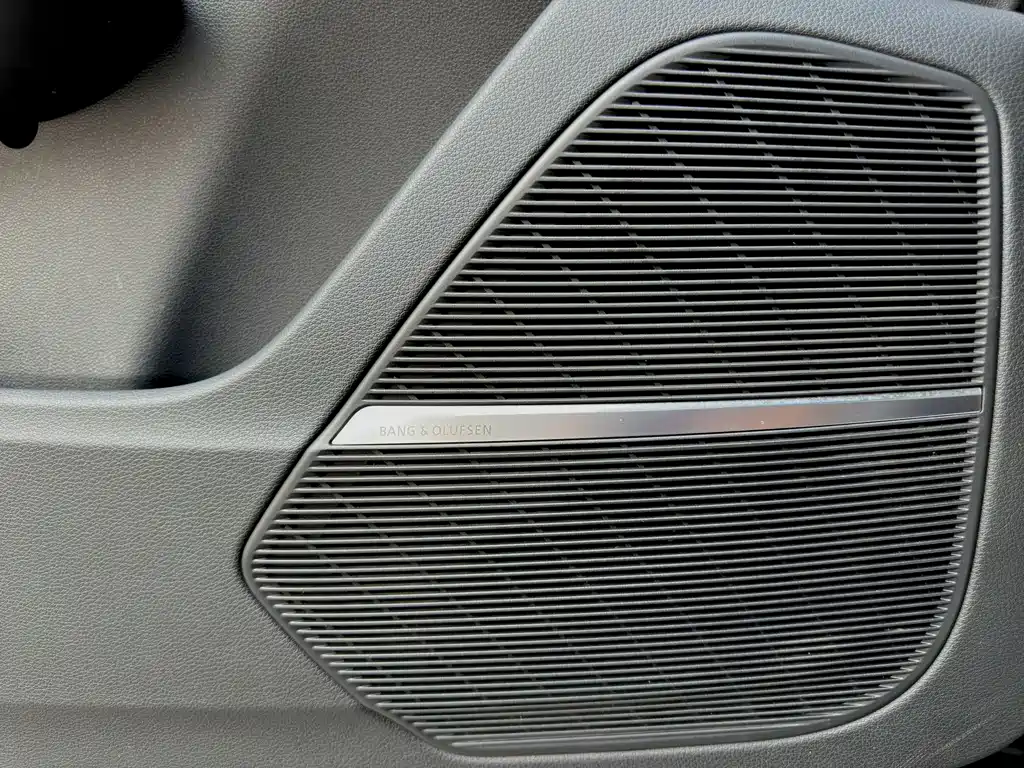 Audi Q7 2023 — фото 30