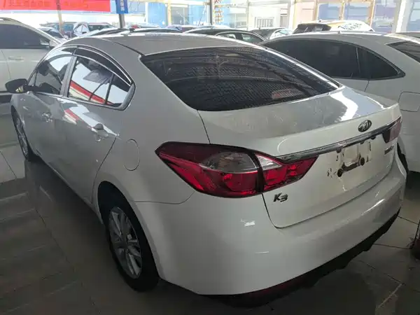 Kia K3 2016