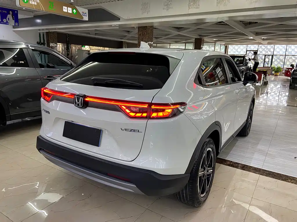 Honda Vezel 2023 — фото 4