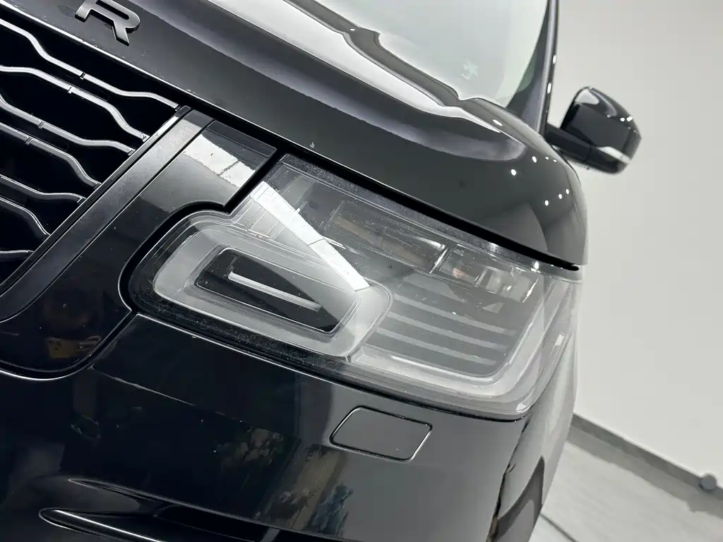 Land Rover Range Rover 2018 — фото 17