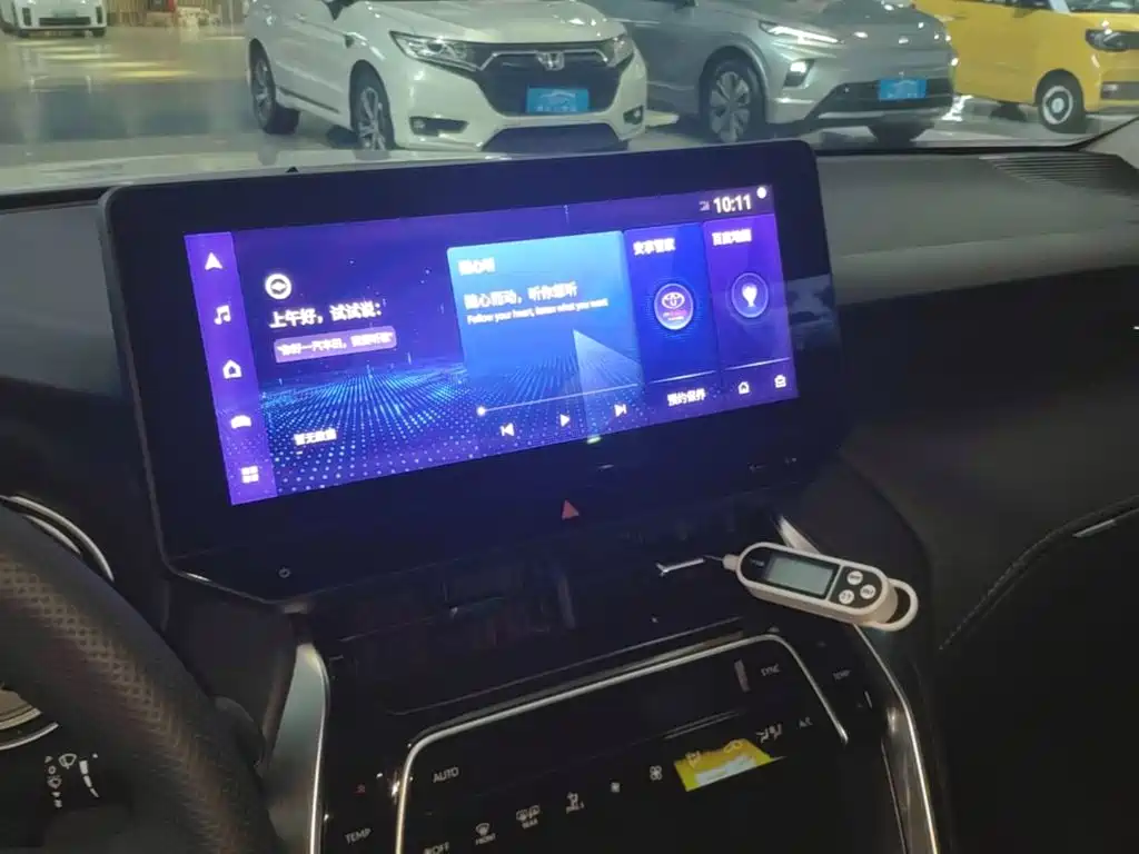 Toyota Harrier 2022 — фото 13