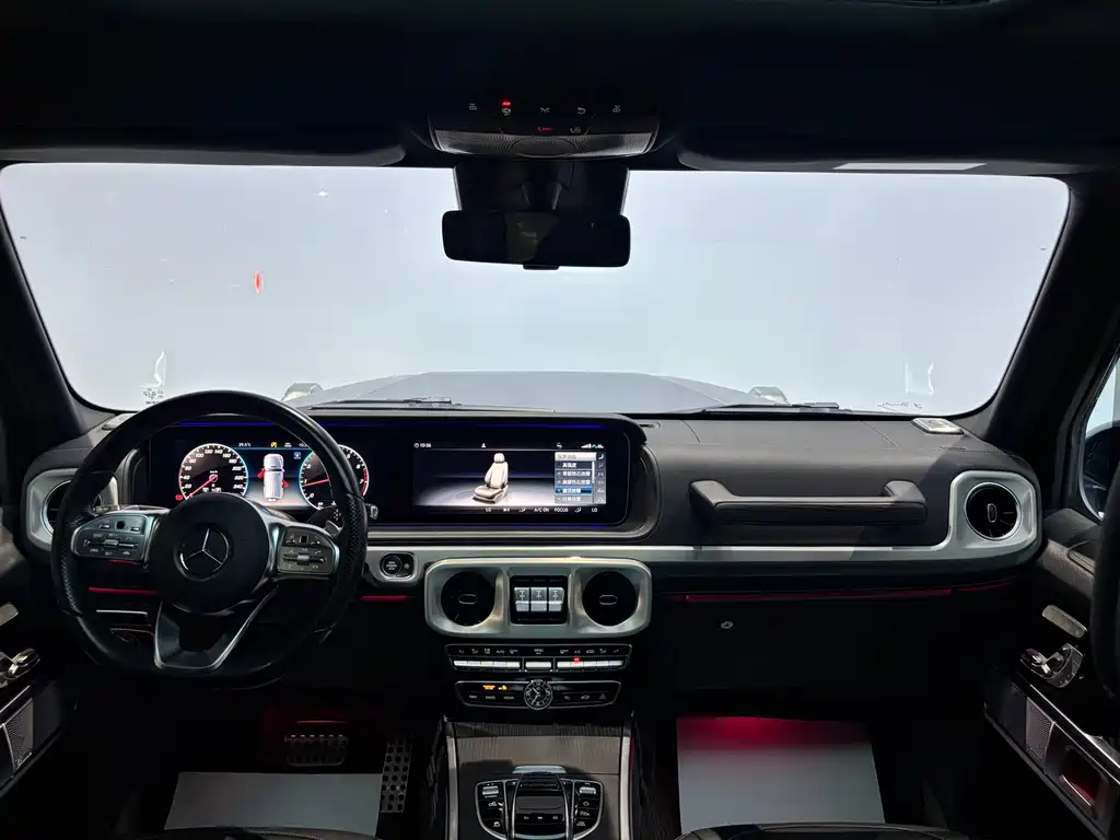 Mercedes-Benz G-Class 2022 — фото 16
