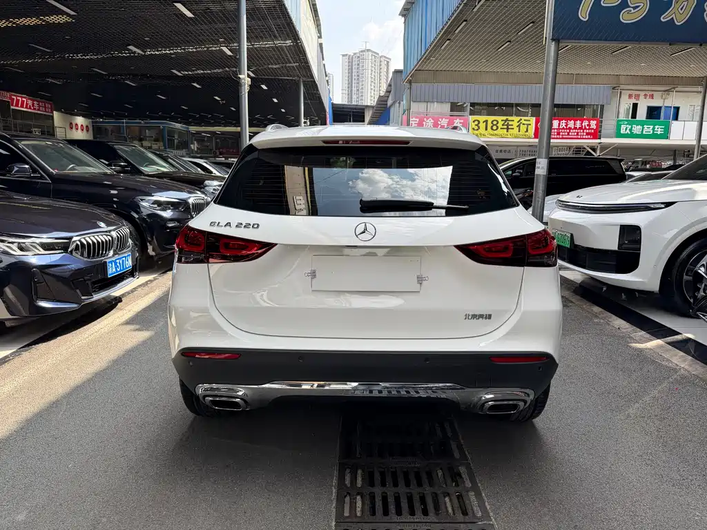 Mercedes-Benz GLA 2023 — фото 5