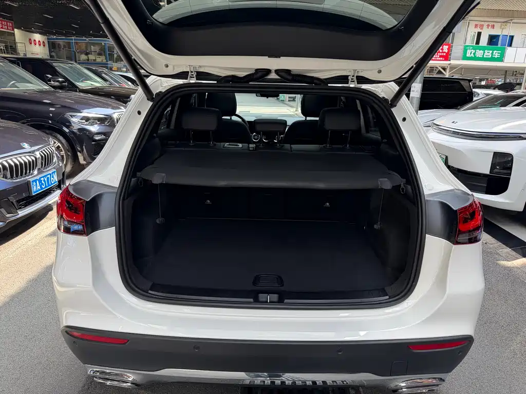 Mercedes-Benz GLA 2023 — фото 28