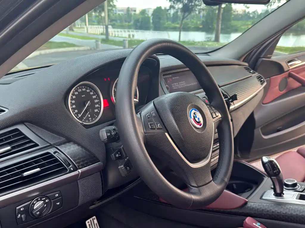 BMW X6 2013 — фото 16