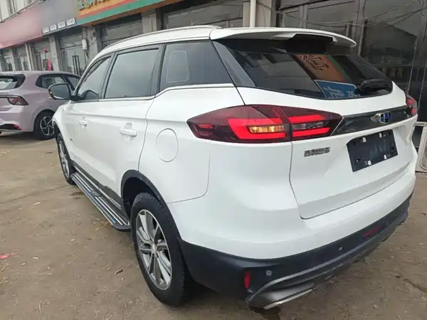 Geely Boyue 2019