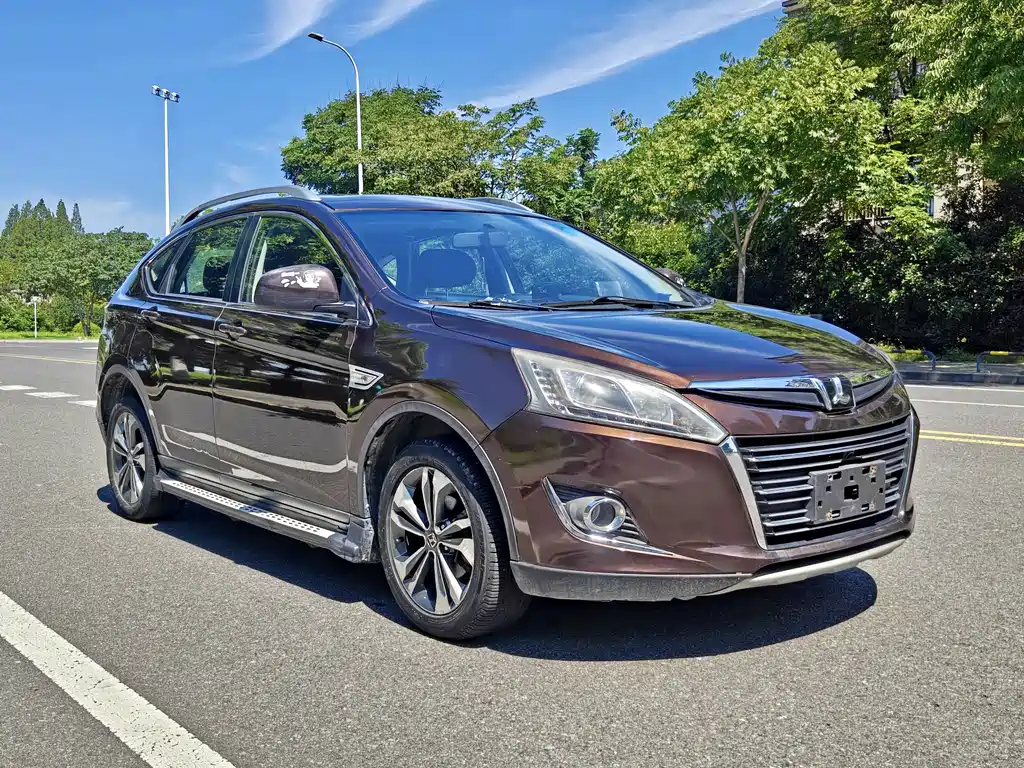 Luxgen You6 SUV 2014 — фото 3