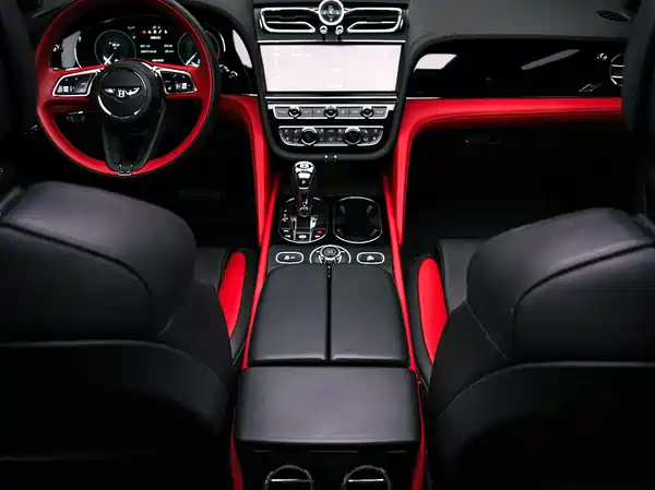 Bentley Bentayga 2023