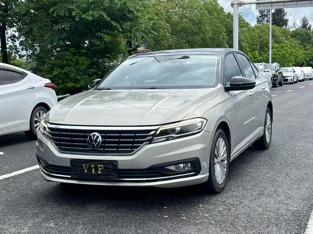 Volkswagen Lavida 2019 — фото 1