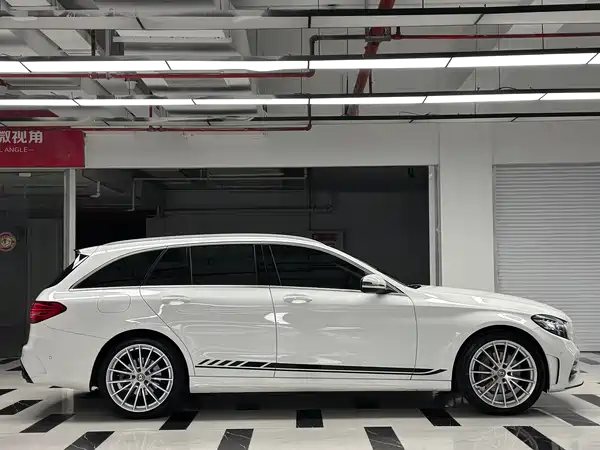 Mercedes-Benz C-Class 2020
