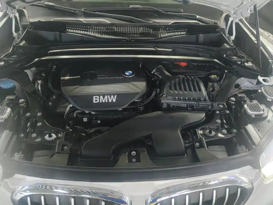 BMW X1 2017 — фото 10