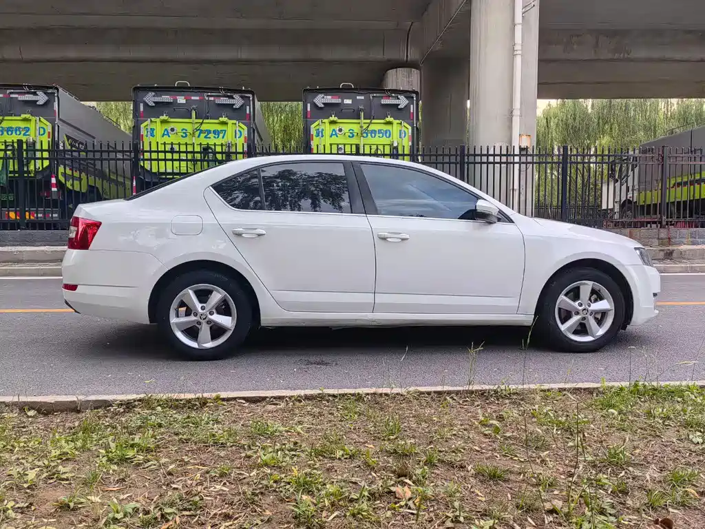 Skoda Octavia 2015