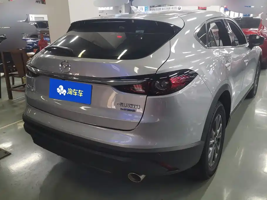 Mazda CX-4 2020