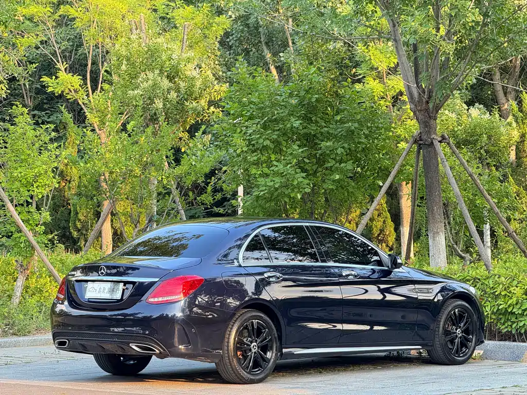 Mercedes-Benz C-Class 2018 — фото 9