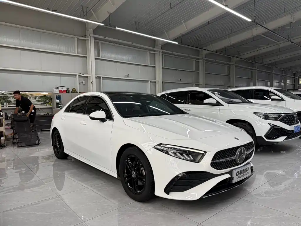 Mercedes-Benz A-Class 2023