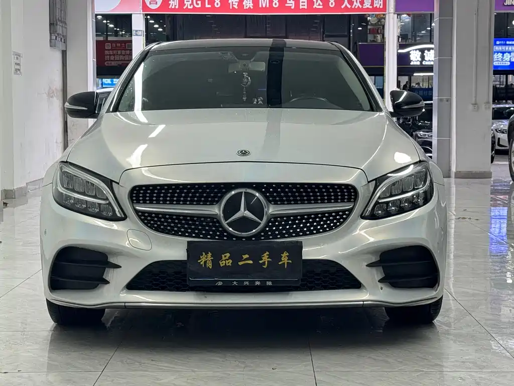 Mercedes-Benz C-Class 2020