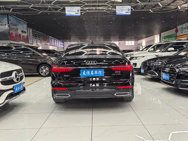 Audi A6L 2022