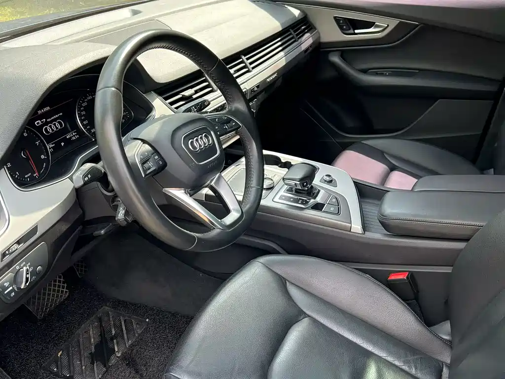 Audi Q7 2017 — фото 6