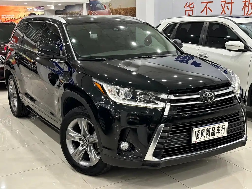 Toyota Highlander 2020 — фото 5