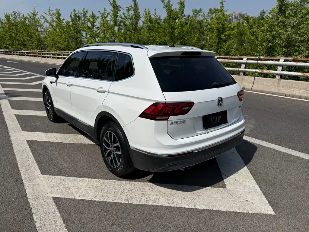 Volkswagen Tiguan L 2018
