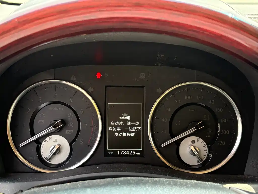 Toyota Alphard 2016 — фото 14