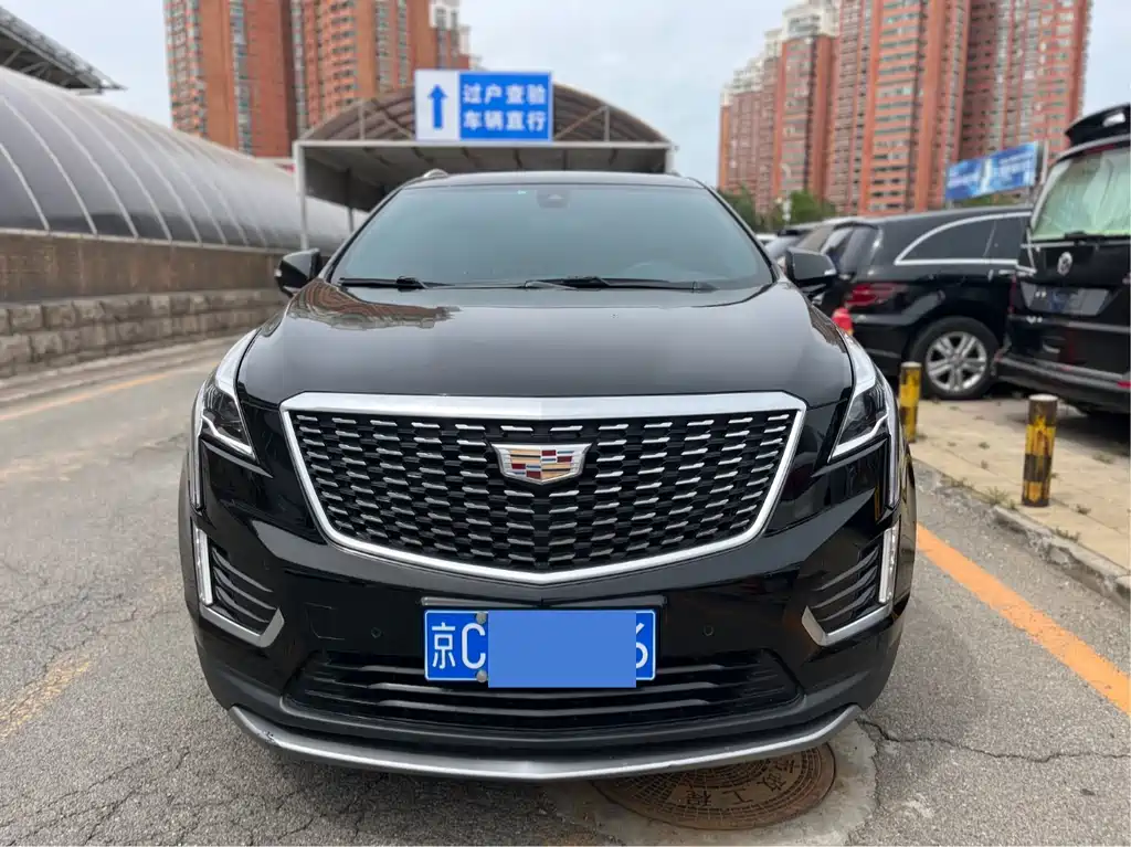 Cadillac XT5 2020 — фото 2