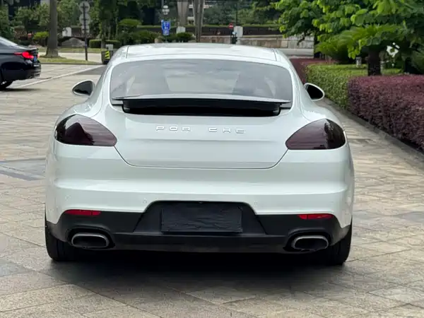 Porsche Panamera 2014
