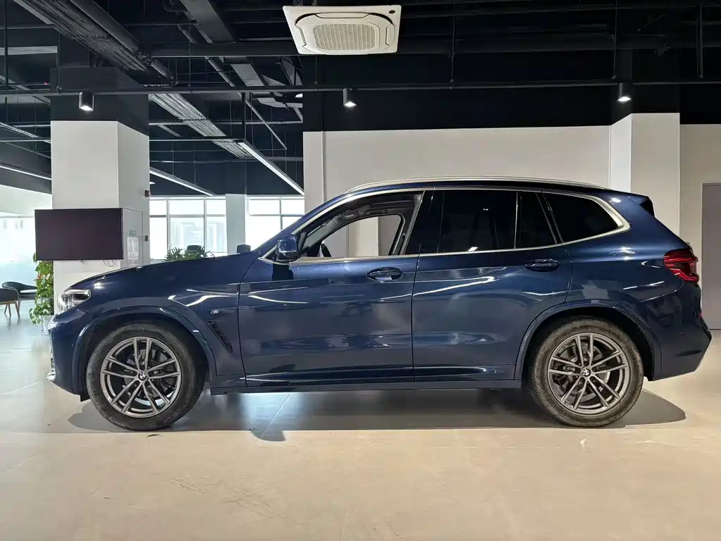 BMW X3 2021 — фото 3
