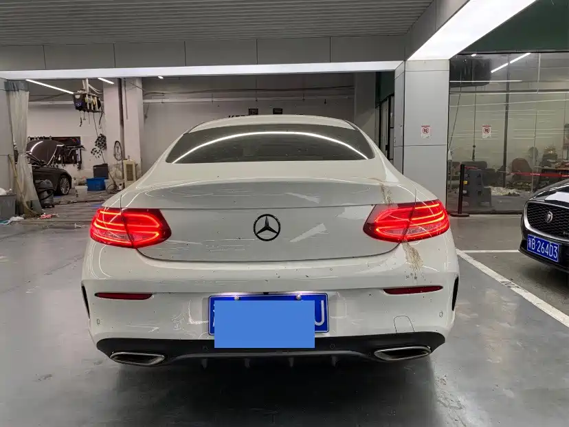 Mercedes-Benz C-Class 2017 — фото 9
