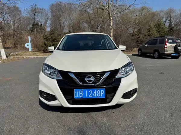 Nissan Tiida 2016
