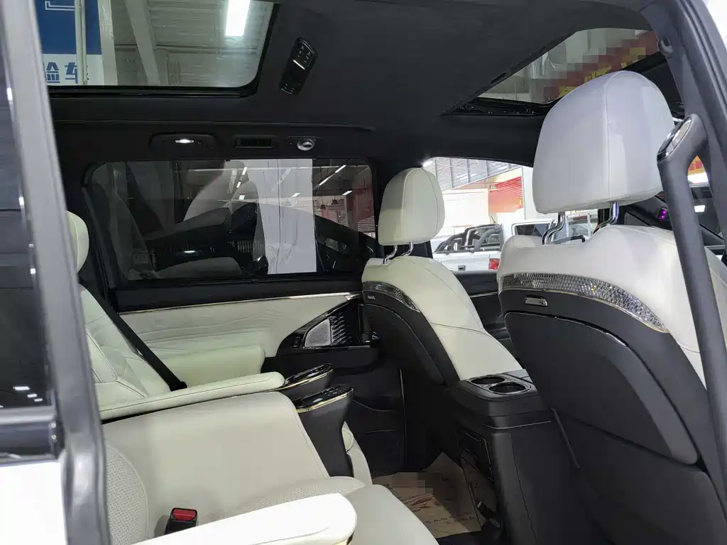 GAC Motor Trumpchi M8 2024 — фото 13